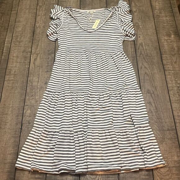 Max Studio Dress - Picture 1 of 8